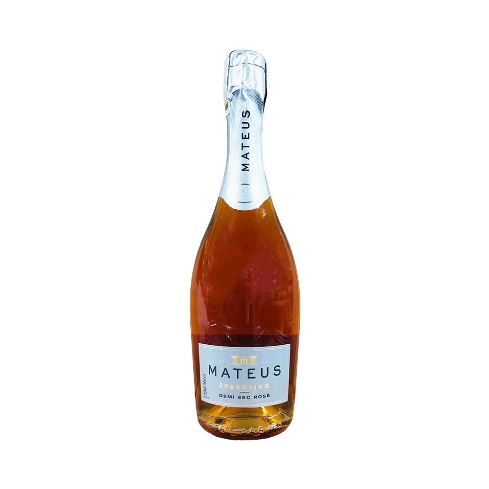 Mateus Sparkling Demi Sec Rose Wine 750ml - Image 2
