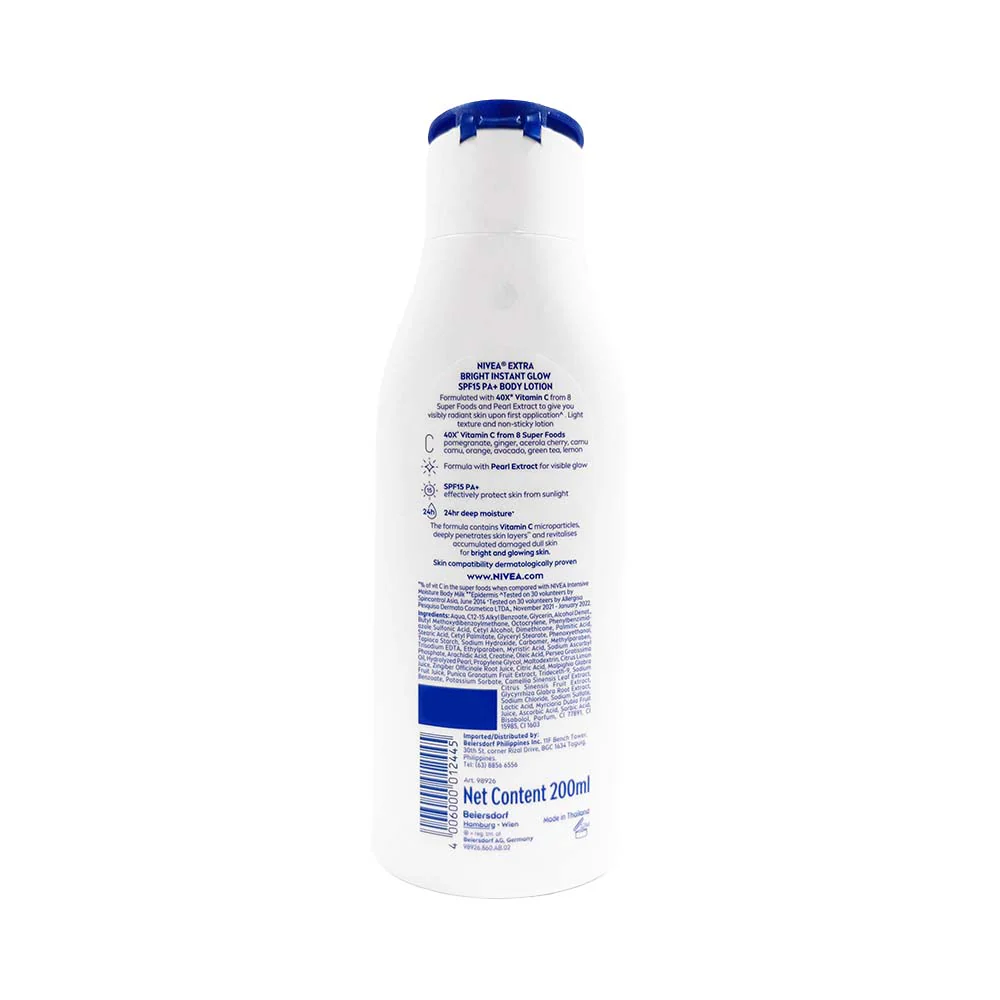 Nivea Extra Bright Lotion Instant Glow SPF 15 200ml - Image 2